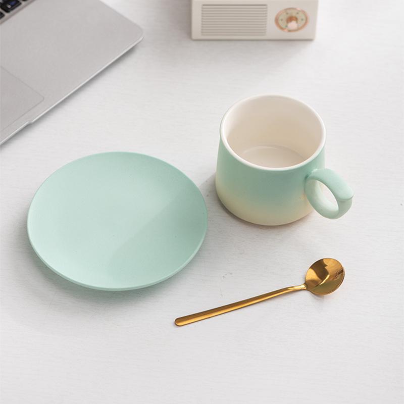 High-end coffee cup gradual change exquisite ceramic cup and saucer set high value mug light luxury design gift