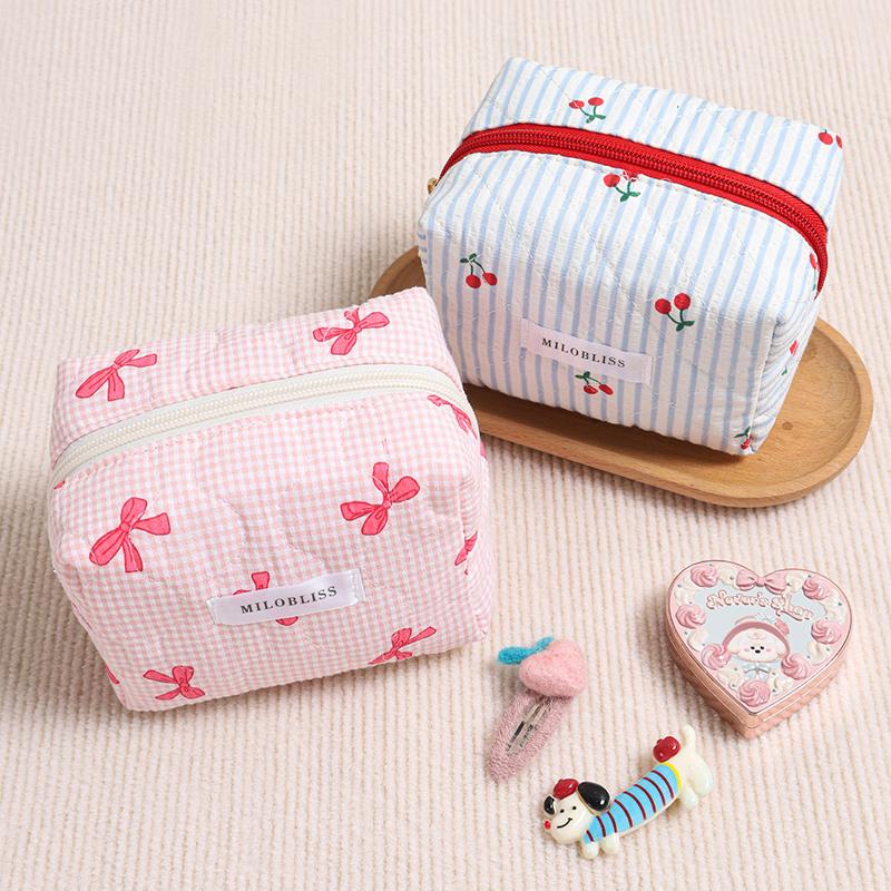 Plaid Bow Makeup Bag, Quilted Cherry Cosmetic Pouch, Student Lightweight Storage, Portable And Multifunctional