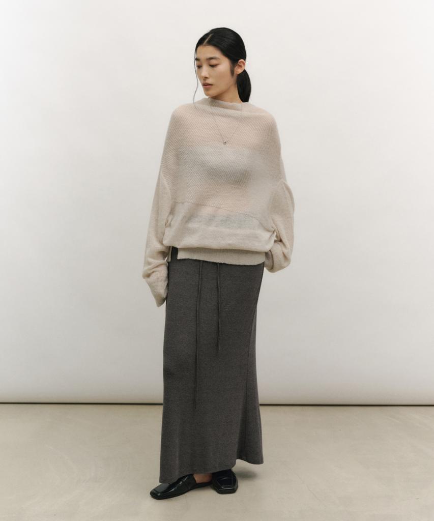 LOW TIDE Relaxed Off-Shoulder Knit [Light Gray]