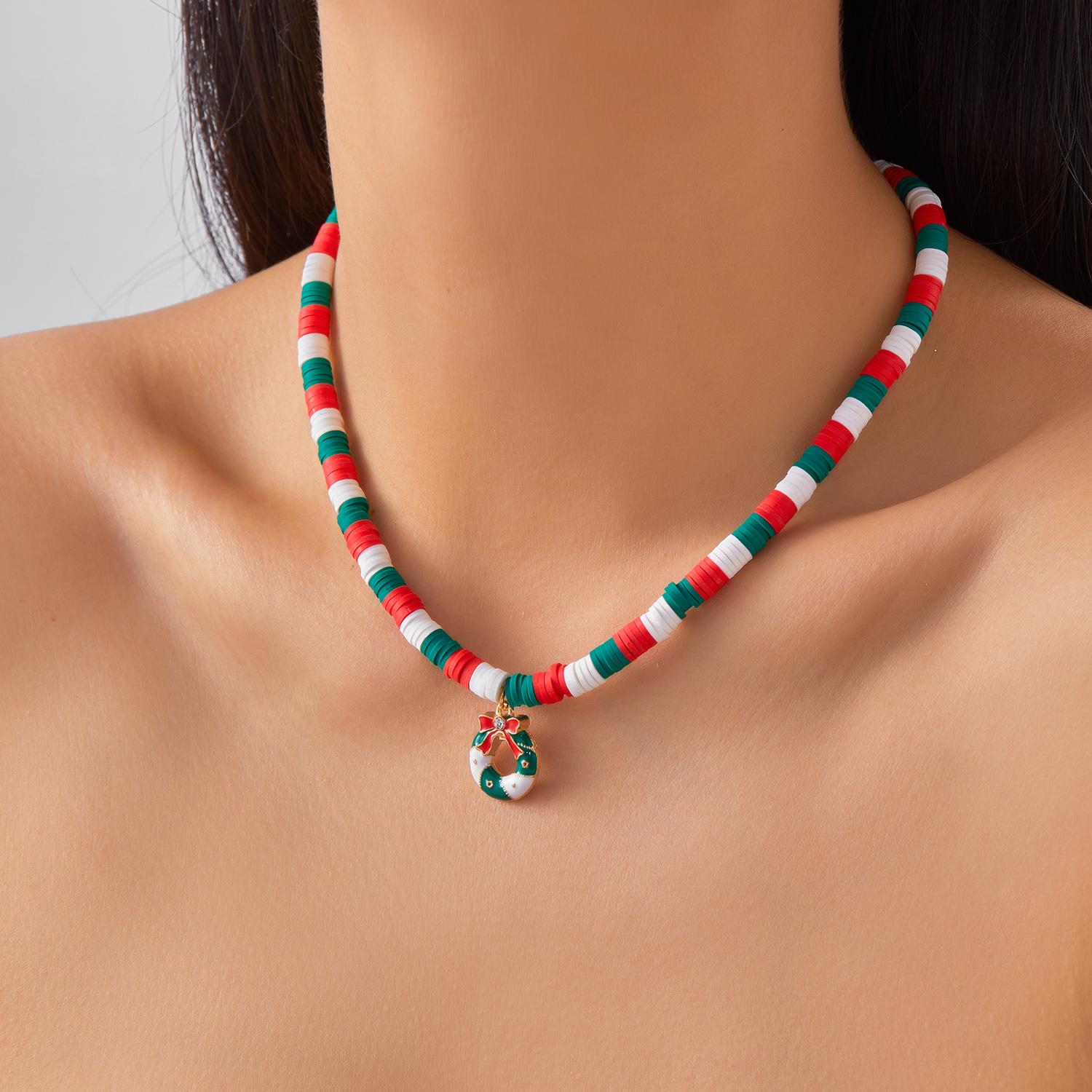 

Fashion Christmas Necklaces for Women Santa Claus Xmas Tree Snowflake Elk Snowman Pendant Metal Clavicle Choker Girl Party Gifts