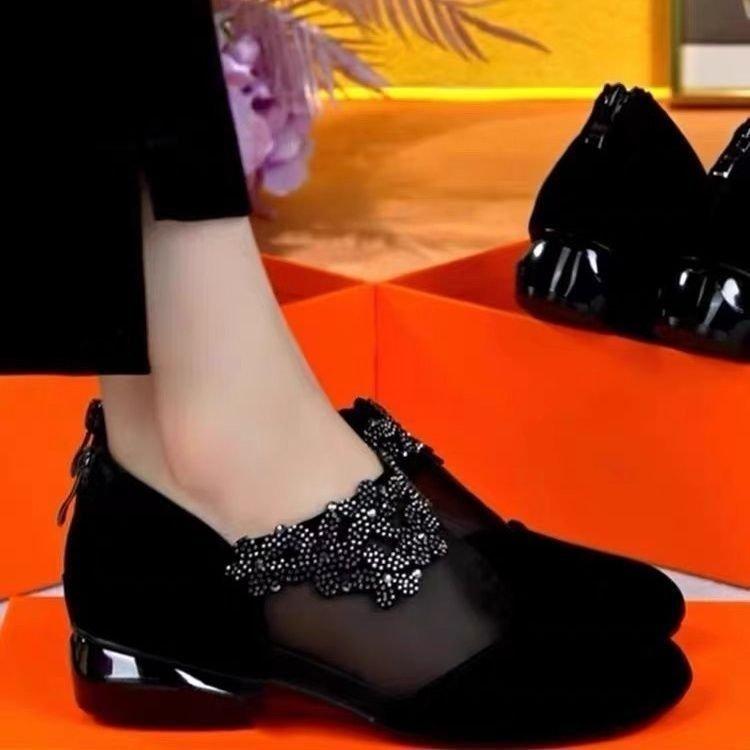 

Осенняя обувь универсальная обувь-сетка с полыми отверстиями повседневная женская обувь на низком каблуке 35 чёрный