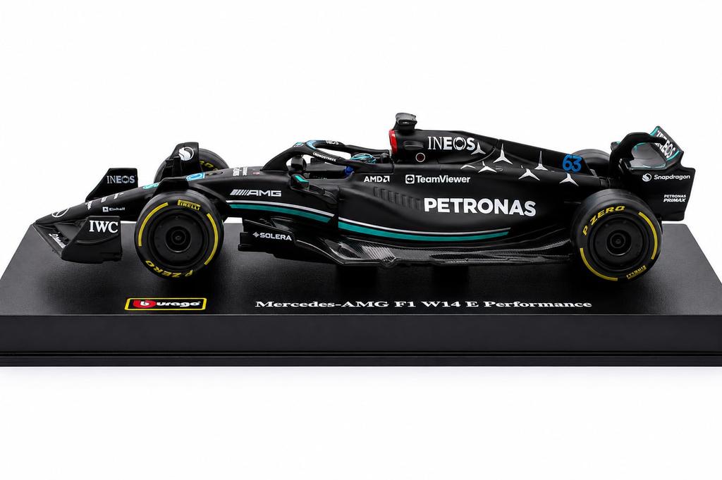 Blagó F1 Die-Cast Car 1/43 Scale Mercedes-Benz AMG W14 2023 George Russell Driver Figure Included #63 Signature Series