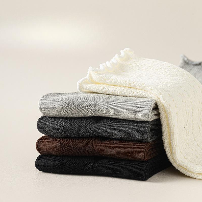 Calf Socks for Women in Autumn and Winter, Long, Hollow, Loose Lace, High, Black Ear-trimmed, Boneless Cotton Socks