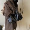 Textured large-capacity multi-zipper bag 2025 new autumn and winter casual simple shoulder commuter tote messenger women's bag