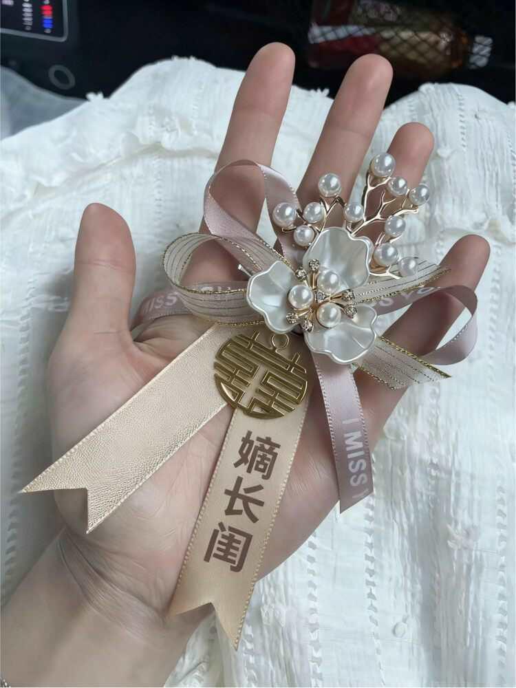 Eldest Daughter Versatile Bridal & Wedding Brooch for Bridesmaids and Groomsmen