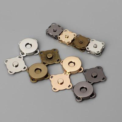 Bouton pression magnétique en fleur de prunier pour manteaux et bagages - Boucle cachée mère-enfant