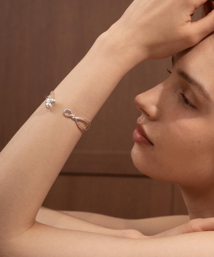 Jnui Twin Heart Bracelet 1617Cm