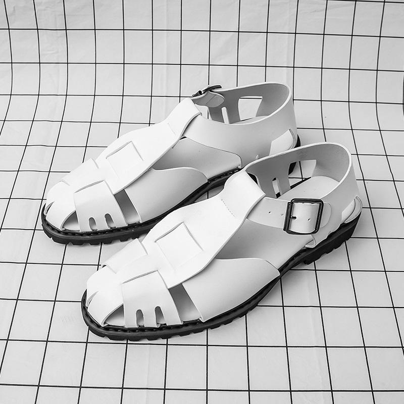 Summer New Men Gladiators Black White Patented Leather Casual Shoes Breathable Beach Sandals Outdoor Slippers Plus Size