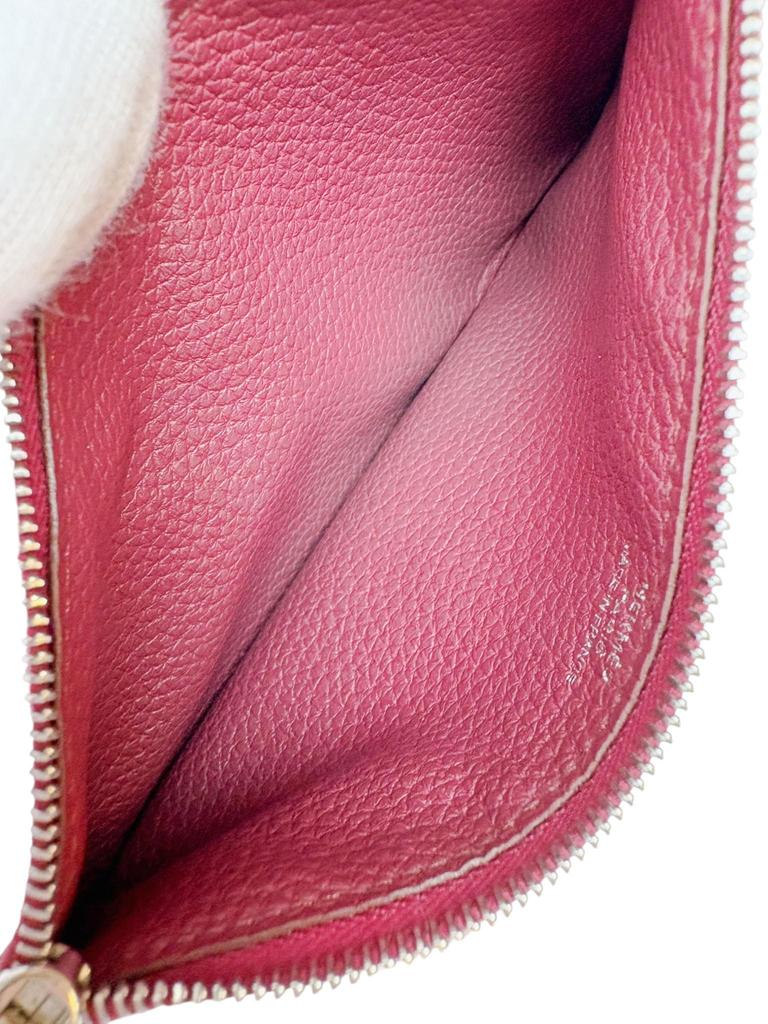 Použitá dlouhá peněženka Hermès Dogon GM v barvě vínová rubínová, stříbrné kování