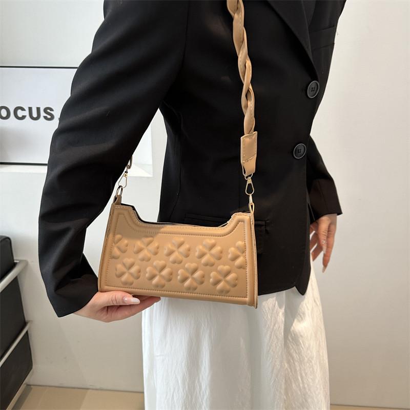 Stylish Pu Leather Shoulder Bag Trendy Street Style Chic Quilted Design For Women 2024