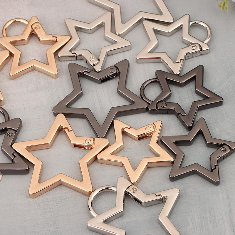 Hollow Star Shaped Spring Clasp Metal Carabiner Keychain Bag Clip Hook Dog Chain Buckle Connector Diy Jewelry Making Accessories