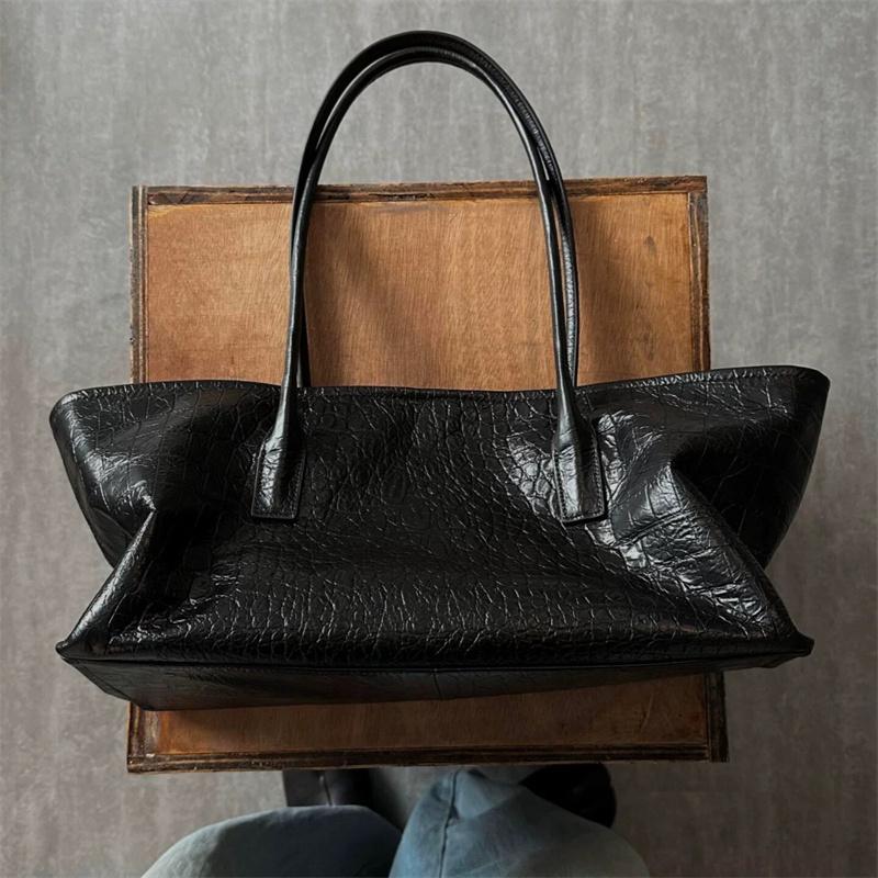 Yogodlns New Korean Trendy Y2K Black Shoulder Bag Crocodile Grain Pattern PU Leather Tote Bag Large Capacity Commute Travel Daily Handbag