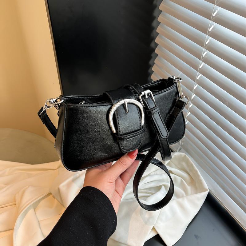 

Popular bags women s new trendy niche shoulder underarm bag versatile messenger small square bag чёрный