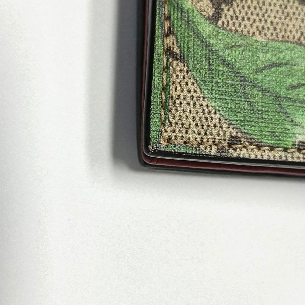 [Pre-Owned] Butterfly Print Logo Double Fold Canvas And Leather Card Holder Wallet Small - Very Good #198PXTH