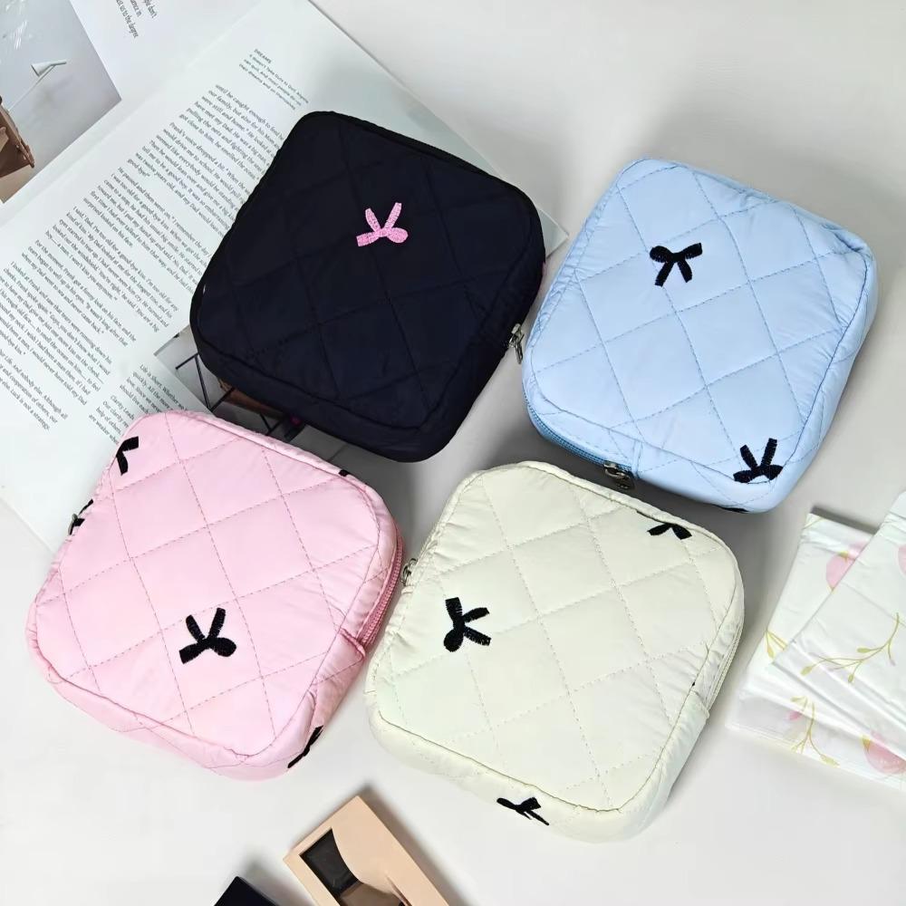 Cute Bow Design Sanitary Napkins Bag Zipper Closure Multipurpose Storage Pouch Compact & Portable Storage Bag