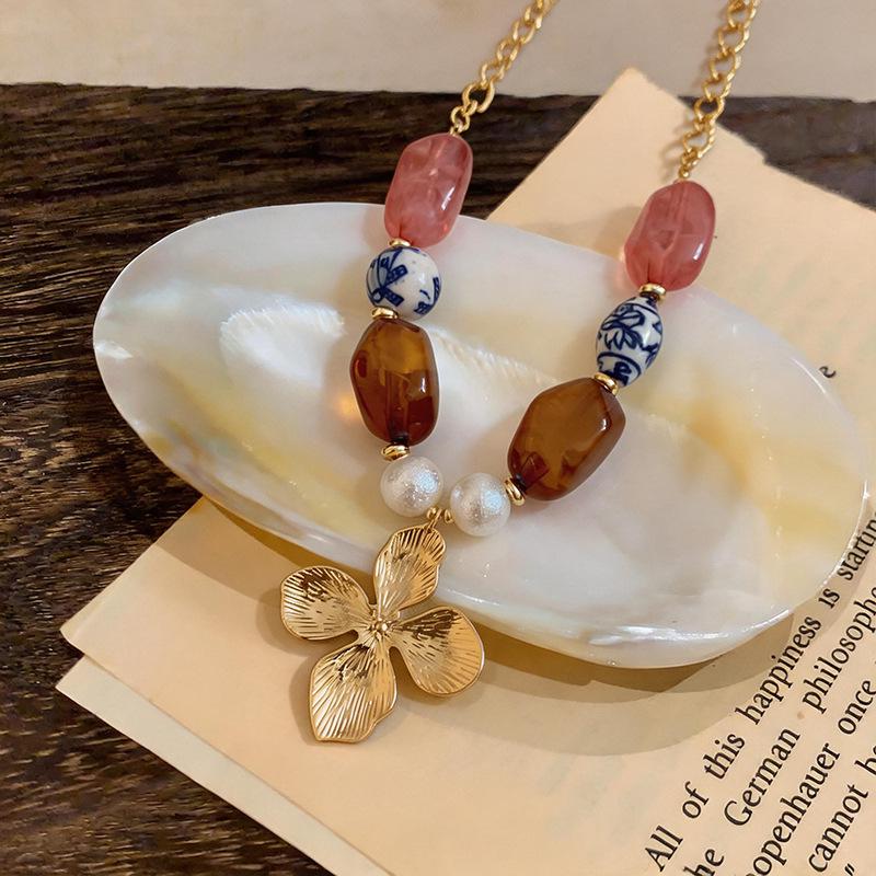 High-End Ceramic Pearl Beaded Flower Necklace - Retro Ethnic Style Clavicle Accessory for Women