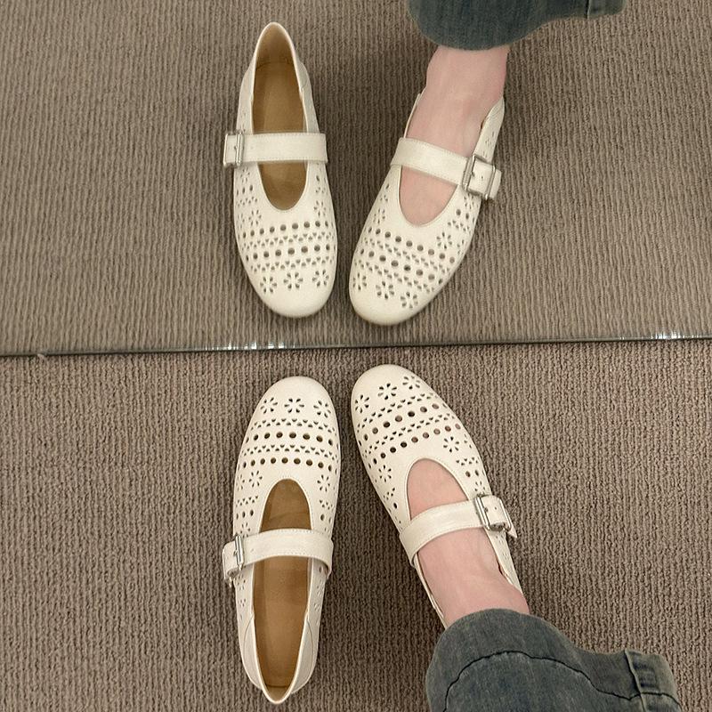 French laser hole single shoes women's spring 2025 new Korean version comfortable and breathable casual single shoes versatile women's shoes