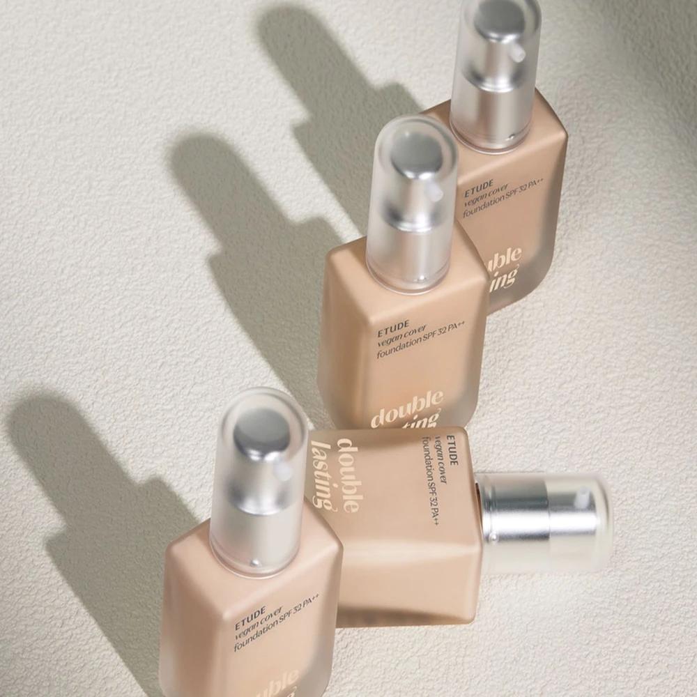 Тональная основа Double Lasting Vegan Cover, 30 г Light beige
