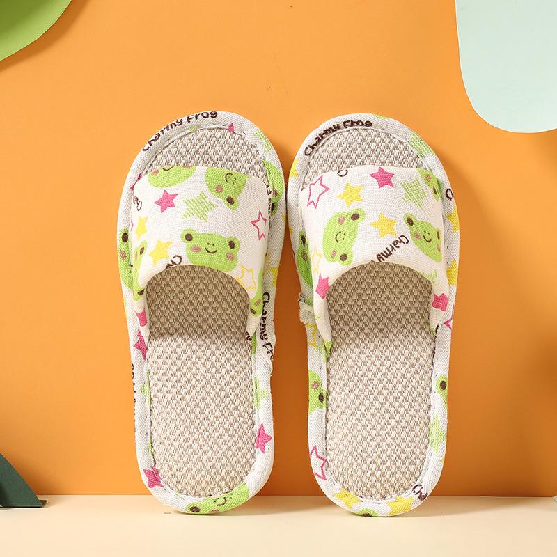 "Kids' and Women's Linen Slippers: Spring/Summer Korean Style for Indoor/Outdoor Use"