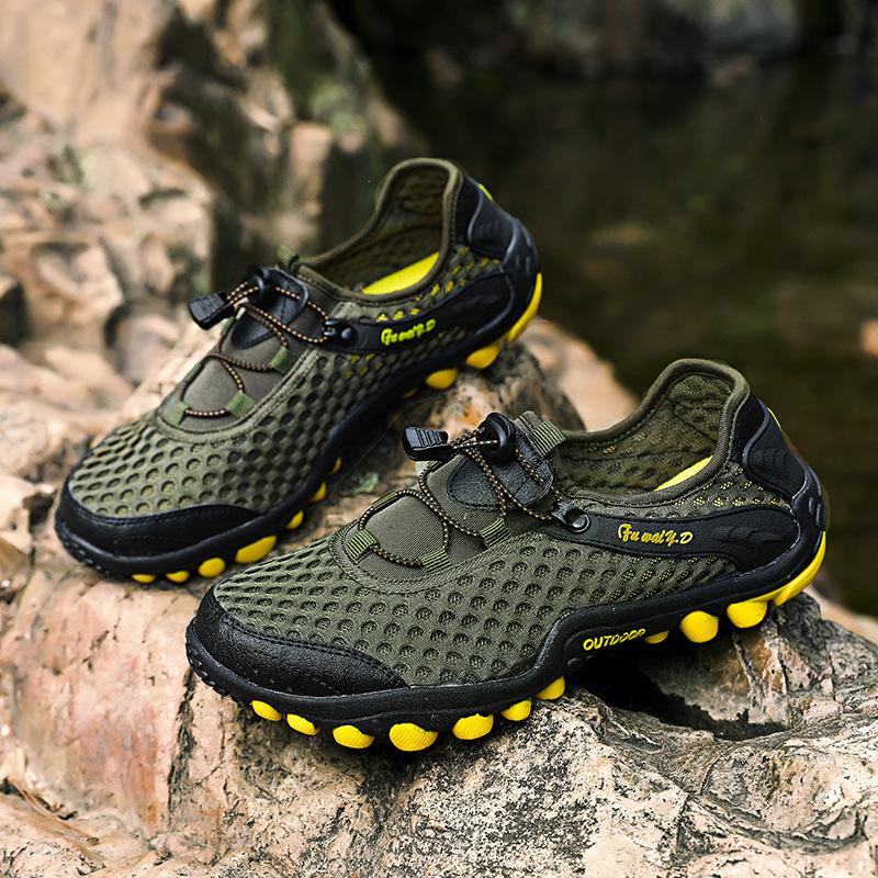 Large size breathable wading shoes sports casual running shoes mesh mountaineering breathable shoes