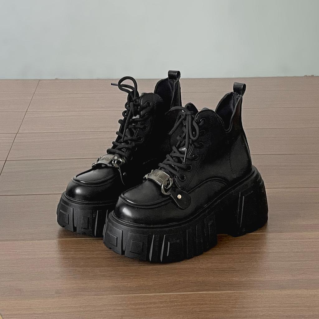 Black British Thick High-heeled Platform Martin Boots Women's 2025 New Autumn Versatile Height-increasing Retro Short Boots