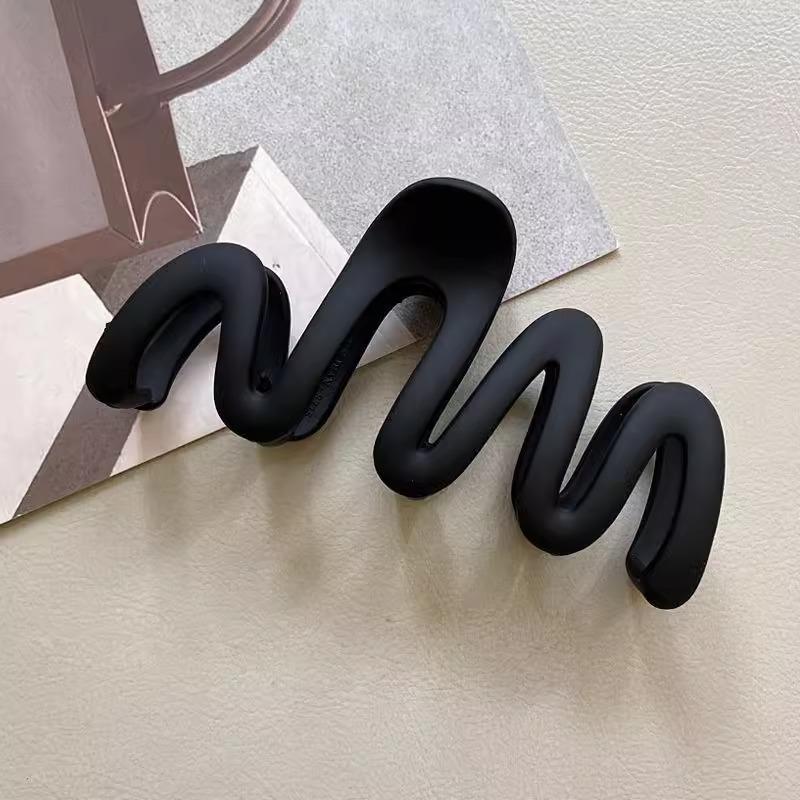 Bailu 2024 Wave Hair Claw Clip for Women - Large Headwear Shark Clip for Updo