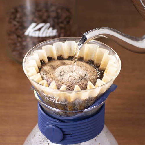 Kalita Coffee Dripper Set, Wave Style Up, Navy, #185, for 2-4 people, #35246. This stylish drip set is perfect for two or four people, making it suita