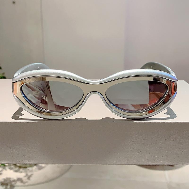 European and American Style Retro Fashion Cat-eye Sunglasses for Outdoor Sports with Strong Light Protection