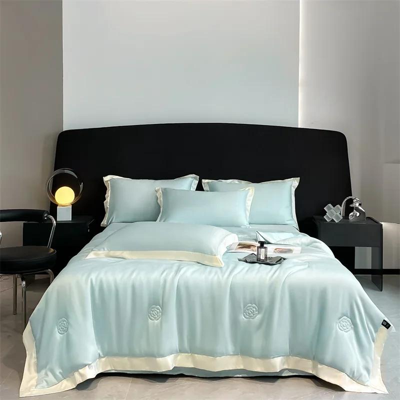 100% Washed Silk Quilt For Summer Embroidery Smooth Ice Cooling Bedspread Silky Blanket For Beds Luxury Summer Comforter For Bed