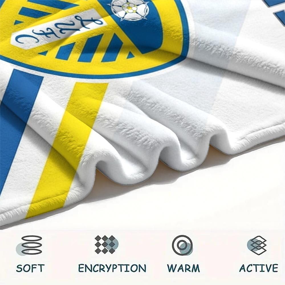 1PC Custom Name Leeds United Patterned Flannel Blanket Suitable For All Seasons for Home Decor Warmth and Comfort Gifts Holiday Present_xia