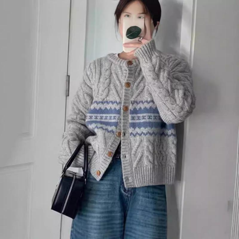 Soft waxy retro twist knitted cardigan for women with autumn and winter new college style single-breasted loose sweater jacket