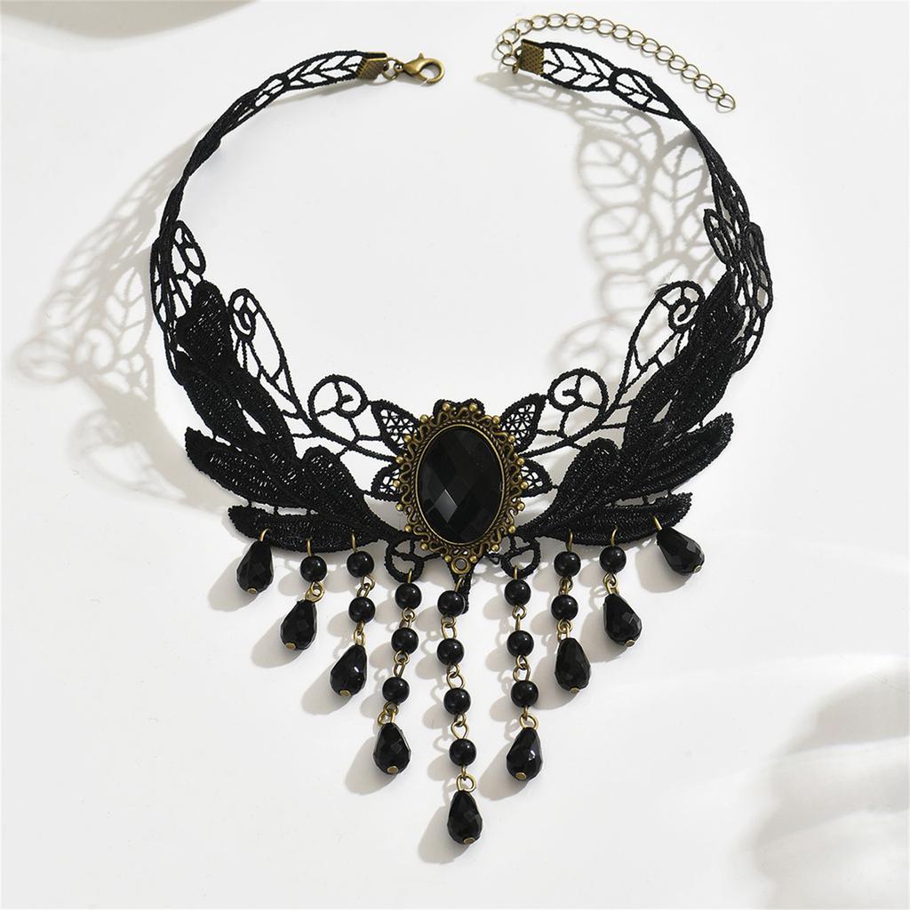 Dark Romance Gothic Lace Necklace Adornment Sturdy Chokers Neckchain Adornment for Fashion Enthusiasts