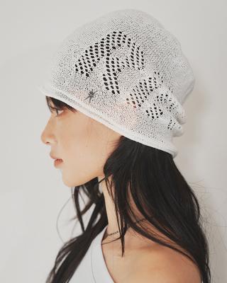 Yeolin Punching Knit Beanie (White)