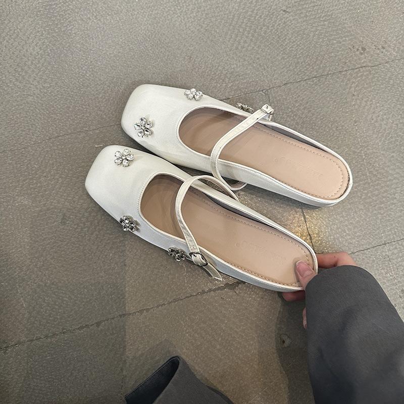 

Стразы цветок сумка голова полутапочки женская летняя одежда 2025 новые французские красивые половинки Мэри Джейн одиночные туфли женские 35