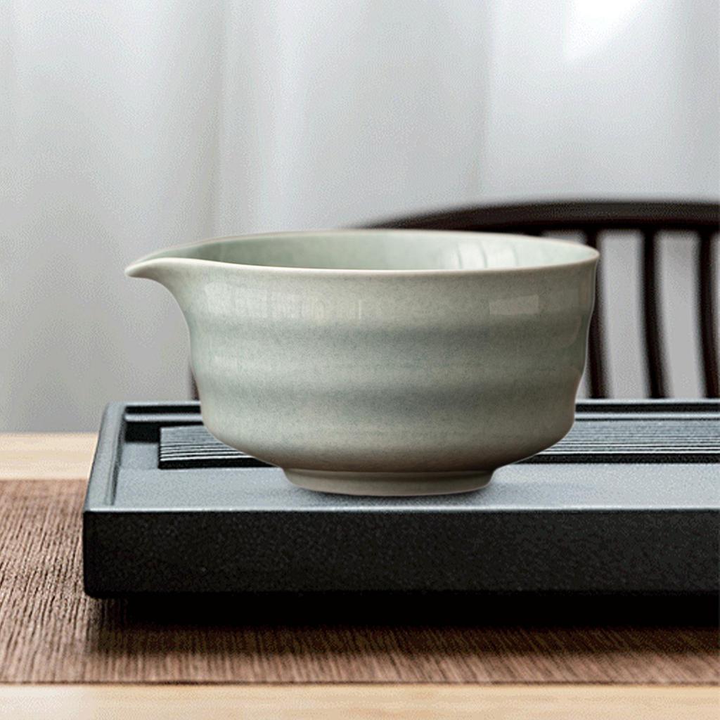 Ceramic Matcha Bowl Japanese Tea Cup Accessories Ceremony Handmade with Pouring Spout
