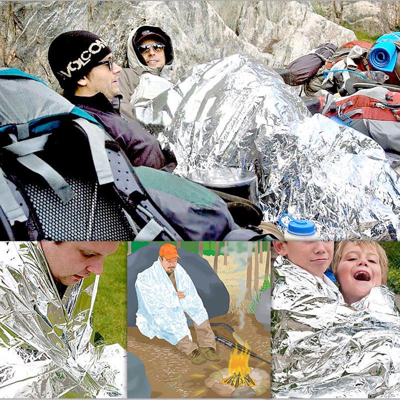 Emergency Outdoor Thermal Blanket & Sleeping Bag Kit