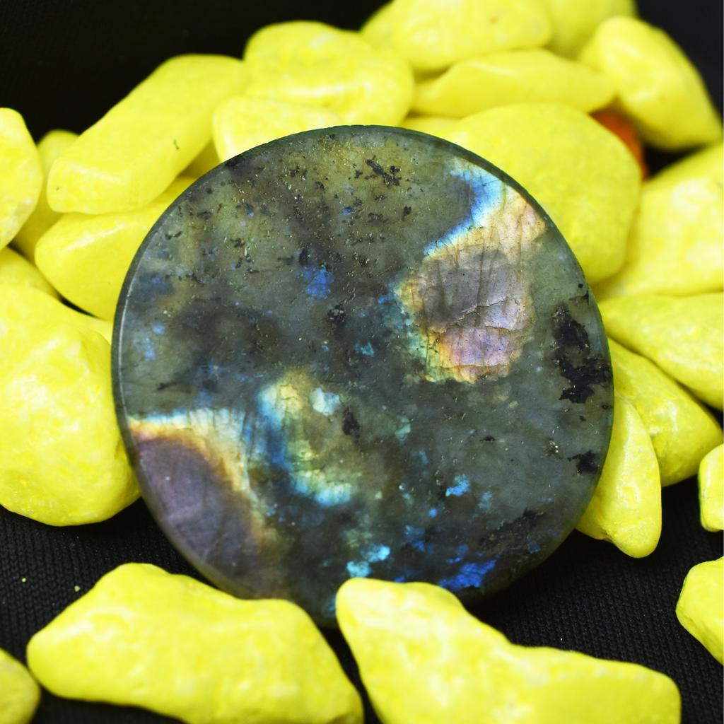 Labradorite Round Shape 72.50 Carat Natural Loose Gemstone