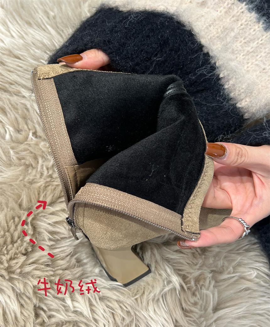 

2025 осень и зима новая французская замша толстый каблук тонкие ботильоны темпераментные универсальные высокий каблук короткие ботинки ботинки Мартин 39