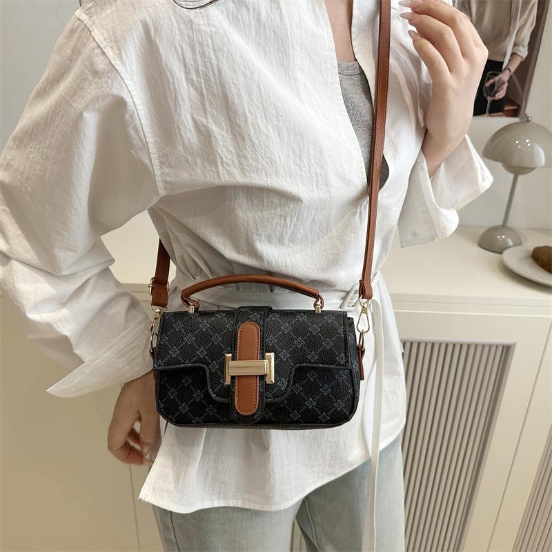 High sense retro fashion handbag new niche high sense small square bag commuter shoulder bag messenger bag