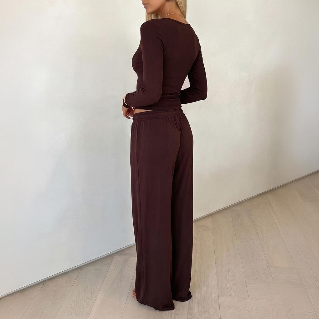 European And American Retro Casual Style Deep V Slim Sports Suit For Women 2026 Summer