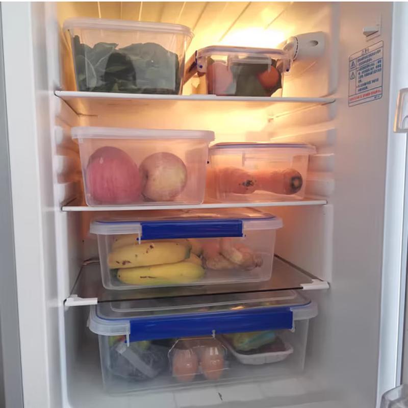 Transparente Vorratsbehälter mit Deckel