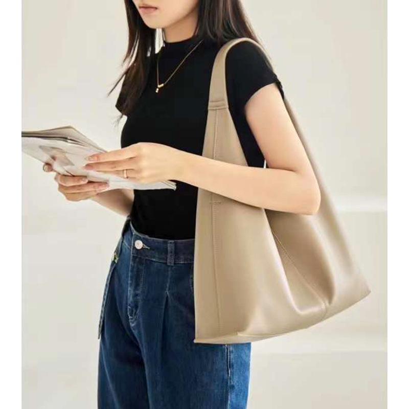 

Сумка из коровьей кожи в ленивом стиле, новая, большой вместимости, для поездок на работу, на плечо, модная, кожаная, женская, из мягкой кожи 40x11x26cm серый