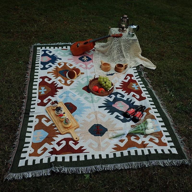 Four Seasons Outdoor Camping Picnic Mat