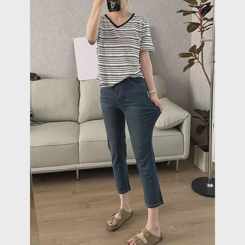 Women's High Waist Plus Size Elastic Cropped Jeans - Autumn Style, Slim Straight Cut.