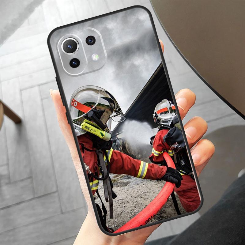 

Firefighter Heroes Fireman Case For Xiaomi 14 Ultra 11T 12T 13T Pro 12 13 Lite POCO F6 Pro M6 X3 X5 X6 M5s F3 F5 Cover Mi 12 Pro