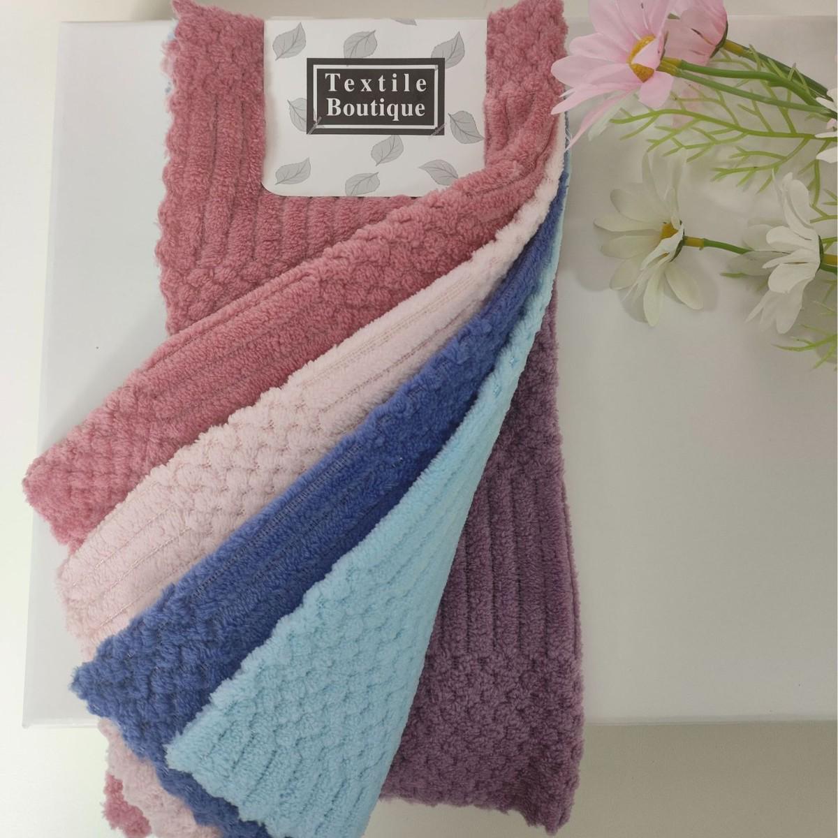 

Підвісний Абсорбуючий Кухонний Рушник з Коралового Флісу з Ананасовою Сіткою 30x30 Square Towel (5 pieces)