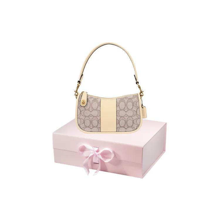 Coach Swinger Iconic Jacquard Tanned Leather Pochette , Shoulder Bag , Handbag , Shoulder Bag Small Women's (Unisex) Shoulder Bags