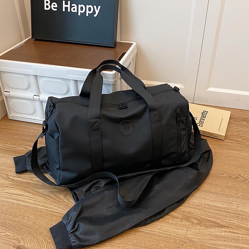 

Міжнародна багатофункціональна дорожня та спортивна сумка з відділенням для сухого/вологого для чоловіків і жінок чорний