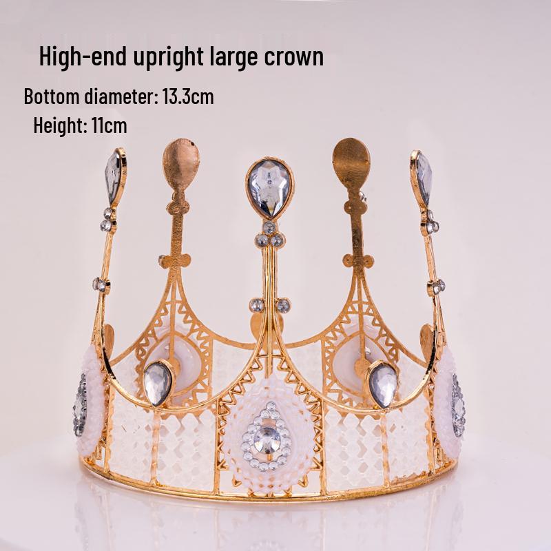 Coroană de Prințesă pentru Zi de Naștere cu Aripi de Pene, Perle și Cristale – Mini Accesorii pentru Copii