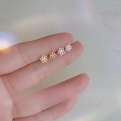 Korejská verze jednoduchých květinových náušnic, Mini Design Sense, Náušnice s malými květinami není nutné vybírat, když spíte